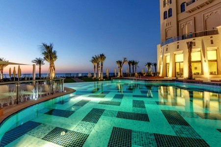 Bahi Ajman Palace Hotel