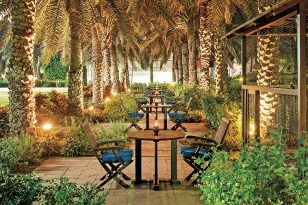 Spojené arabské emiráty Sharjah Coral Beach Resort 8 dňový pobyt Polpenzia Letecky Letisko: Varšava January 2026 (23/01/26-30/01/26)