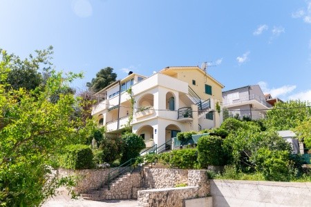 Apartmán Borovina Ii