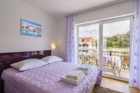 Apartmány 3298-2972
