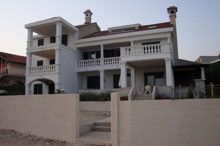 Apartmány Danilo