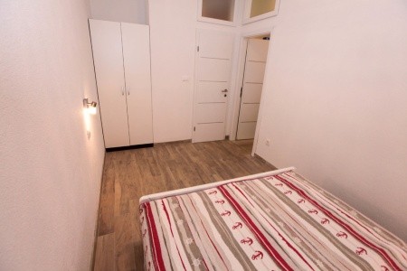 Chorvátsko Makarská riviéra Apartmány Violeta 8 dňový pobyt Bez stravy Vlastná October 2026 (17/10/26-24/10/26)