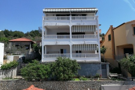 Apartmány Lucija