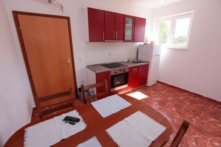 Chorvátsko Stredná Dalmácia Apartmány Aurelio 8 dňový pobyt Bez stravy Vlastná September 2026 (11/09/26-18/09/26)
