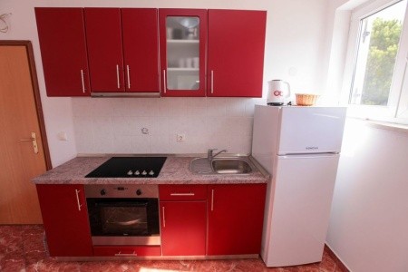 Chorvátsko Stredná Dalmácia Apartmány Aurelio 8 dňový pobyt Bez stravy Vlastná September 2026 (11/09/26-18/09/26)
