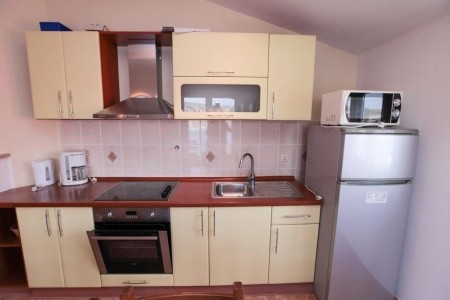 Chorvátsko Stredná Dalmácia Apartmány Aurelio 8 dňový pobyt Bez stravy Vlastná September 2026 (11/09/26-18/09/26)
