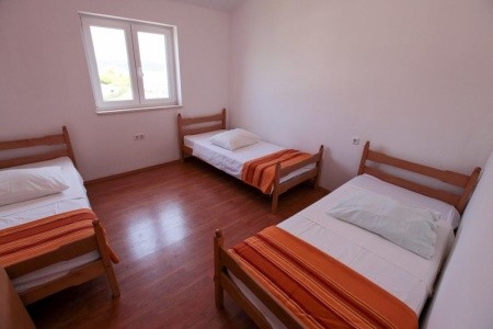 Chorvátsko Stredná Dalmácia Apartmány Aurelio 8 dňový pobyt Bez stravy Vlastná September 2026 (11/09/26-18/09/26)
