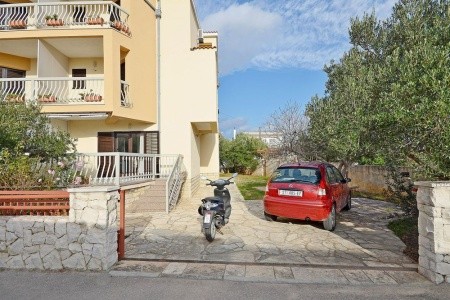 Chorvátsko Severná Dalmácia Apartmány 1355-524 8 dňový pobyt Bez stravy Vlastná June 2026 (13/06/26-20/06/26)