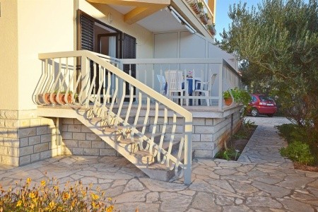 Chorvátsko Severná Dalmácia Apartmány 1355-524 8 dňový pobyt Bez stravy Vlastná June 2026 (13/06/26-20/06/26)