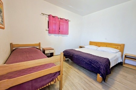 Robinzonáda Merlot - 77