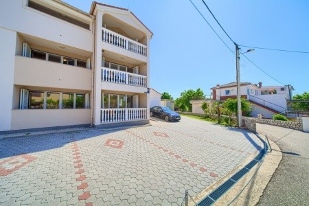 Apartmány Tiana