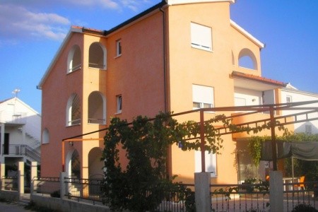 Chorvátsko Šibenik Apartmány Arleta 8 dňový pobyt Bez stravy Vlastná June 2026 ( 6/06/26-13/06/26)