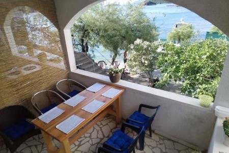 Chorvátsko Pelješac Apartmány Dora 8 dňový pobyt Bez stravy Vlastná September 2026 (19/09/26-26/09/26)