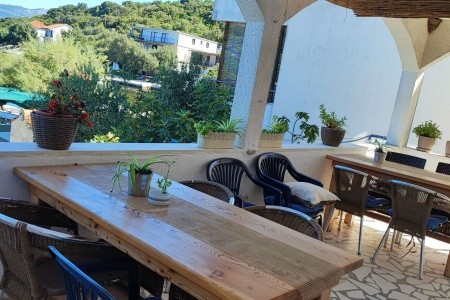 Chorvátsko Pelješac Apartmány Dora 8 dňový pobyt Bez stravy Vlastná September 2026 (19/09/26-26/09/26)