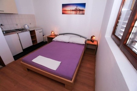 Chorvátsko Pelješac Apartmány Dora 8 dňový pobyt Bez stravy Vlastná September 2026 (19/09/26-26/09/26)