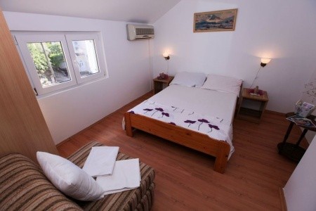 Chorvátsko Pelješac Apartmány Dora 8 dňový pobyt Bez stravy Vlastná September 2026 (19/09/26-26/09/26)