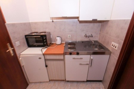 Chorvátsko Pelješac Apartmány Dora 8 dňový pobyt Bez stravy Vlastná September 2026 (19/09/26-26/09/26)