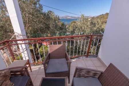 Chorvátsko Pelješac Apartmány Dora 8 dňový pobyt Bez stravy Vlastná September 2026 (19/09/26-26/09/26)