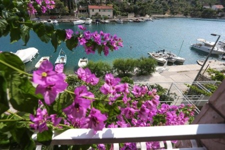 Chorvátsko Brač Apartmány Amare (Bobovišća Na Moru) 8 dňový pobyt Bez stravy Vlastná June 2026 ( 6/06/26-13/06/26)