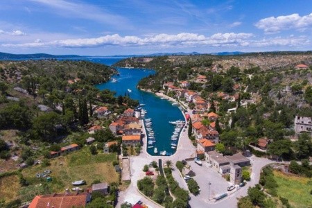 Chorvátsko Brač Apartmány Amare (Bobovišća Na Moru) 8 dňový pobyt Bez stravy Vlastná June 2026 ( 6/06/26-13/06/26)