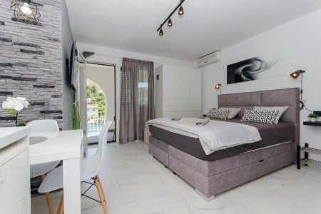 Chorvátsko Brač Apartmány Amare (Bobovišća Na Moru) 8 dňový pobyt Bez stravy Vlastná June 2026 ( 6/06/26-13/06/26)