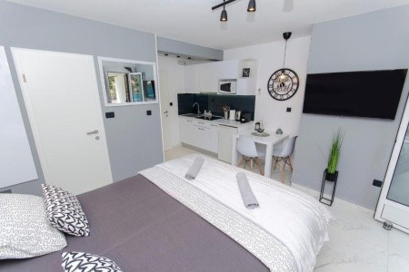 Chorvátsko Brač Apartmány Amare (Bobovišća Na Moru) 8 dňový pobyt Bez stravy Vlastná June 2026 ( 6/06/26-13/06/26)