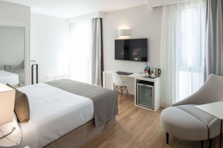 Španielsko Barcelona Catalonia Bristol (Sant Andreu De La Barca) 13 dňový pobyt Raňajky Letecky Letisko: Praha October 2025 ( 4/10/25-16/10/25)