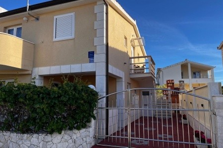 Robinzonáda 3298-7320