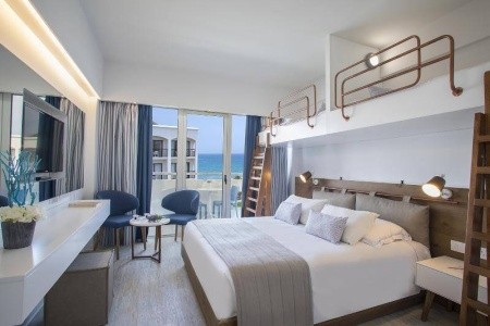 Cyprus Larnaca Sandy Beach 11 dňový pobyt Raňajky Letecky Letisko: Praha May 2026 ( 9/05/26-19/05/26)