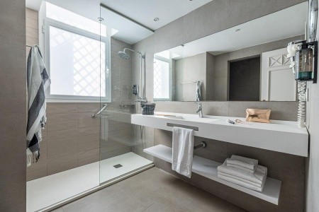 Španielsko Costa Del Sol Torrequebrada 7 dňový pobyt All Inclusive Letecky Letisko: Viedeň February 2026 ( 6/02/26-12/02/26)