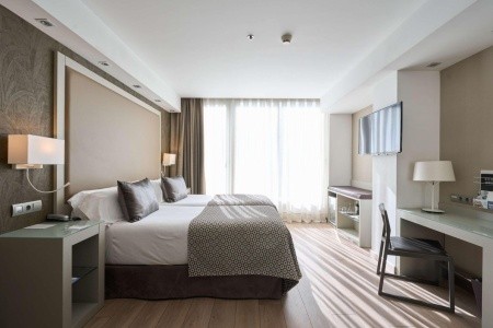 Španielsko Barcelona Catalonia Square 10 dňový pobyt Polpenzia Letecky Letisko: Praha August 2025 (27/08/25- 5/09/25)