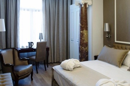 Španielsko Barcelona Catalonia Passeig De Gracia 10 dňový pobyt Raňajky Letecky Letisko: Praha October 2025 (24/10/25- 2/11/25)