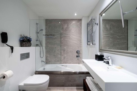 Španielsko Barcelona Catalonia Passeig De Gracia 10 dňový pobyt Raňajky Letecky Letisko: Praha October 2025 (24/10/25- 2/11/25)