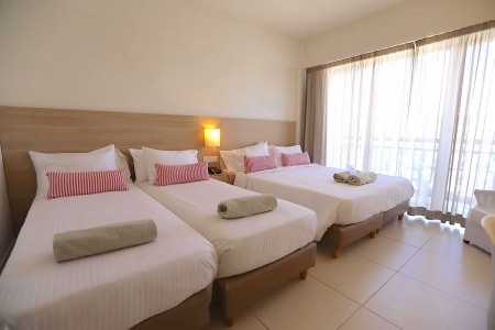 Cyprus Larnaca Sandy Beach 11 dňový pobyt Raňajky Letecky Letisko: Praha May 2026 ( 9/05/26-19/05/26)