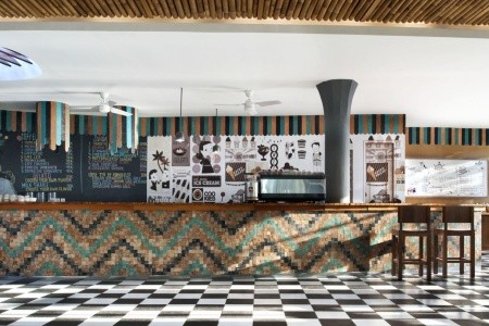 Bali  Le Meridien Bali Jimbaran 13 dňový pobyt Polpenzia Letecky Letisko: Praha October 2025 (18/10/25-30/10/25)