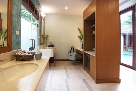 Thajsko Khao Lak Apsara Beachfront Resort 10 dňový pobyt Polpenzia Letecky Letisko: Viedeň October 2025 (18/10/25-27/10/25)