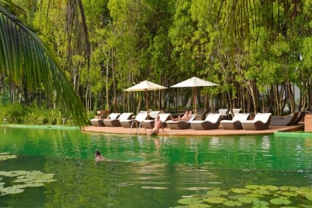 Maldivy  Dreamland Resort	(Baa Atol) 10 dňový pobyt Polpenzia Letecky Letisko: Praha September 2025 (11/09/25-20/09/25)