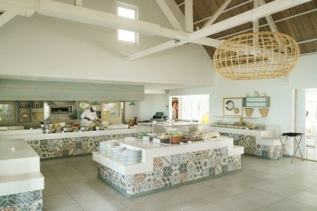 Maurícius Belle Mare Tropical Attitude 8 dňový pobyt Polpenzia Letecky Letisko: Praha August 2025 (15/08/25-22/08/25)