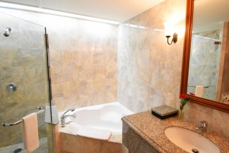 Thajsko Bangkok Century Park 15 dňový pobyt Raňajky Letecky Letisko: Praha October 2025 ( 9/10/25-23/10/25)