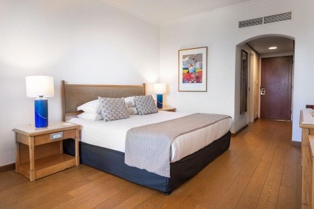 Cyprus Paphos (Pafos) Coral Beach Hotel & Resort 8 dňový pobyt All Inclusive Letecky Letisko: Bratislava July 2026 (31/07/26- 7/08/26)