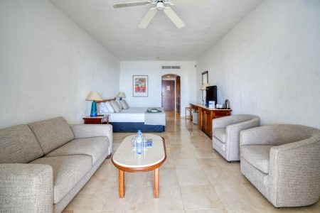 Cyprus Paphos (Pafos) Coral Beach Hotel & Resort 8 dňový pobyt All Inclusive Letecky Letisko: Bratislava July 2026 (31/07/26- 7/08/26)