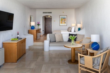 Cyprus Paphos (Pafos) Coral Beach Hotel & Resort 8 dňový pobyt All Inclusive Letecky Letisko: Bratislava July 2026 (31/07/26- 7/08/26)