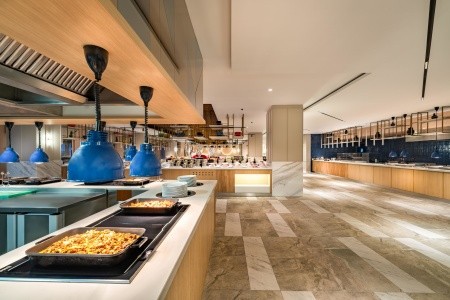 Trendy Aspendos Beach - 90