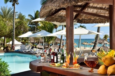 Coral Azur Beach Resort (Mon Choisy)