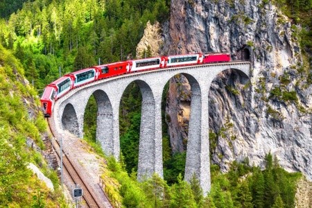 Švýcarsko letecky s panoramatickými vlaky - 3