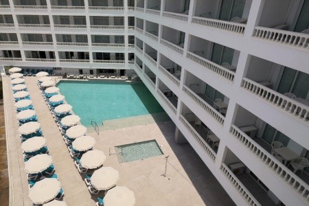 Kanárské ostrovy, Tenerife, Blue Sea Lagos De Cesar, za <span>18.612</span> Kč