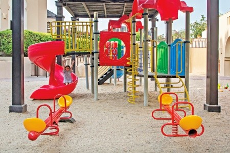 Spojené arabské emiráty Fujairah Miramar Al Aqah Beach Resort 4 dňový pobyt All Inclusive Letecky Letisko: Praha February 2026 ( 7/02/26-10/02/26)