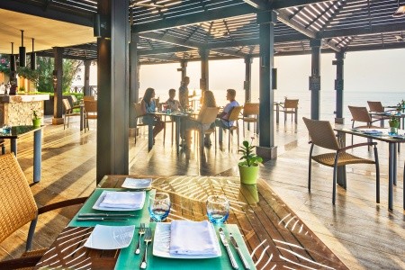 Spojené arabské emiráty Fujairah Miramar Al Aqah Beach Resort 4 dňový pobyt All Inclusive Letecky Letisko: Praha February 2026 ( 7/02/26-10/02/26)