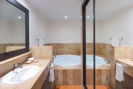 Catalonia Bavaro Beach & Golf Resort - 16