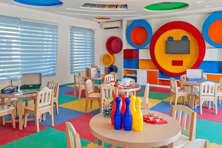 Egypt Hurghada Pickalbatros Aqua Park Resort Hurghada 15 dňový pobyt All Inclusive Letecky Letisko: Praha January 2026 ( 4/01/26-18/01/26)